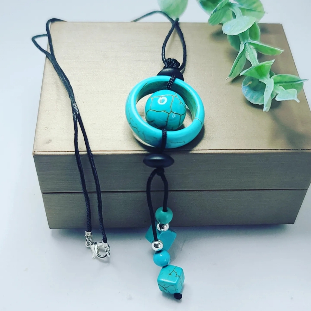 Turquoise  style necklace